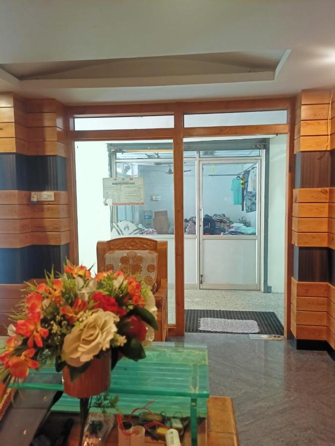 Sky Park Hotels Tiruppur Zewnętrze zdjęcie